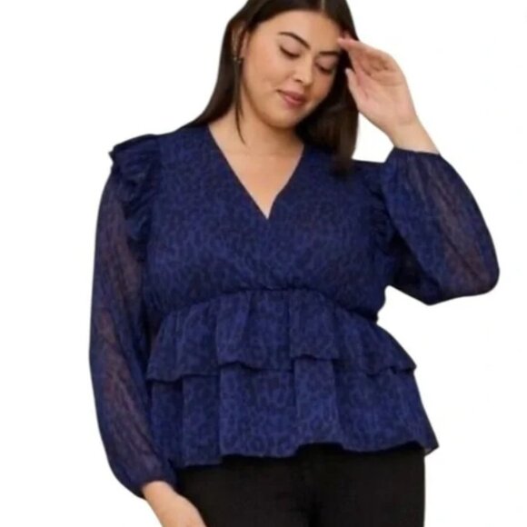 Torrid Brand Women's size 2 Blue & Black Animal Print Chiffon Surplice Blouse - Picture 1 of 5